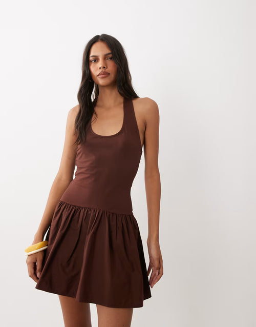 Dress in chocolate